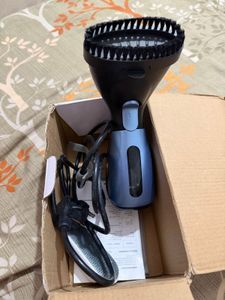 Portable Handheld Fabric Steamer