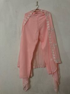 Pakistani Embroidered Pink Kurta set