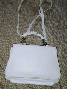 Elegant White Handbag
