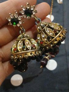 Indian Bridal Maang Tikka &amp; Earrings Set