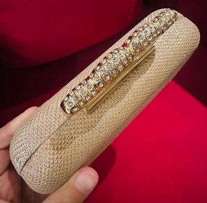 Sparkling Heart Ring Clutch