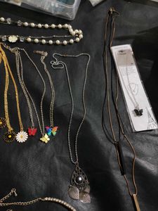 Necklace &amp; Earring (2 Set)