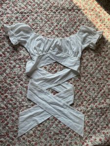 Savana Crisscross Top