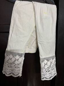 White Lace Hem Leggings
