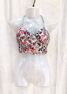 I. Floral Ruched Crop Top