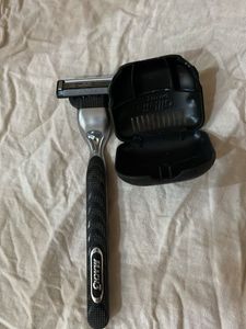Gillette Mach 3 Razor with Case