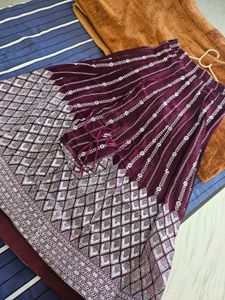 glittery Lahenga Choli For Wedding Seaso