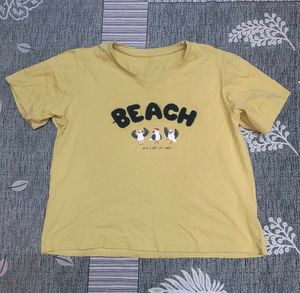 Cute Beach Bird Graphic Tee