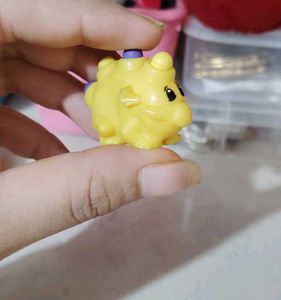 Disney Daisy Duck Princess Figure