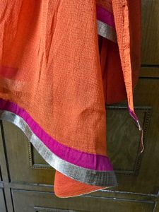 Elegant Gold Kurta with Contrasting Trim