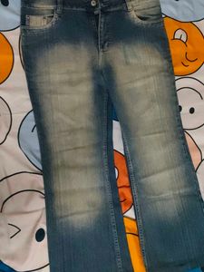 Men's Classic Fit Denim Jeans