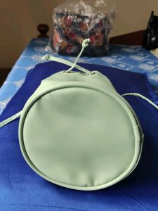 Limited Edition Quench Bucket Bag with Drawstring