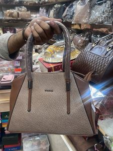 Stylish Textured Tote Handbag