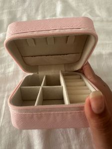 Elegant Pink Travel Jewelry Organizer