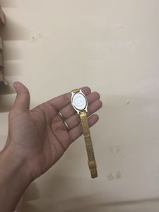 Elegant Gold Tone Women's Watch