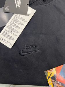 Nike Tshirt Drop Shoulder  L
