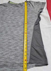 H&amp;M Sport Women's Performance T-Shirt