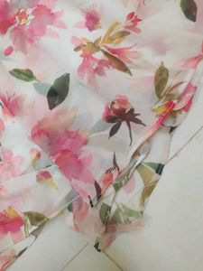 Elegant Floral Maxi Dress with shawl