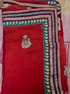 Red saree with beautiful zardozi work n heavy wor