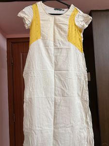 Chic Cotton Kurta with Yellow Accents