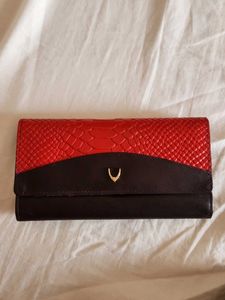Hidesign Leather wallet for daily use