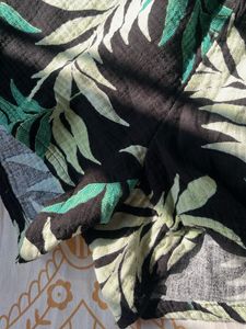 cute Tropical Leaf Print Shorts