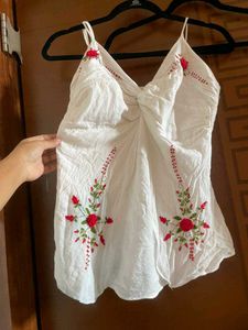 size-m-Embroidered White Camisole Top