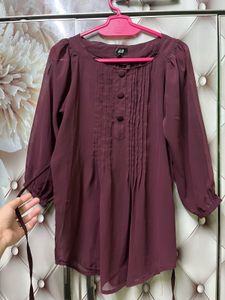 H&M Maroon Sheer Pleated Button-Up Top