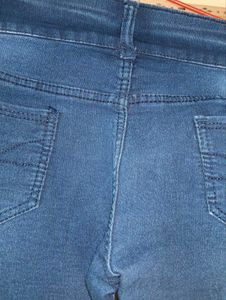 Women's Dark Blue Distressed Skinny Jeans | W'30