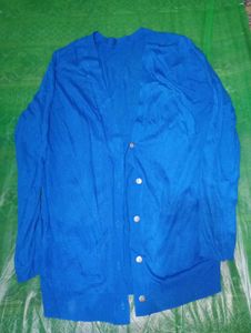 SALE Going !!!!Thin Blue Sweater