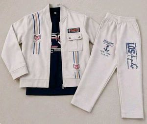Retro Style Beige Jacket with T shirt set