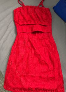 Chic Red Lace Mini Dress (XXS)