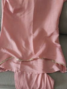 Elegant Pink Kurta Set