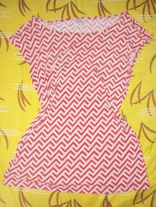 Red & White Geometric Print Top ❤️🤍