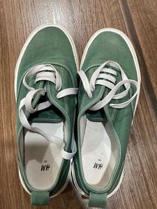 H&amp;M Unisex Shoe