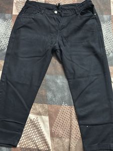 Black Cropped Pants