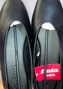 Bata black ballet flats