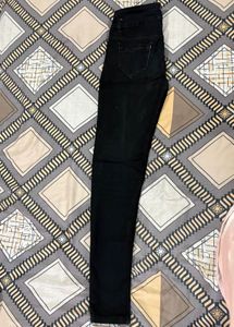 Black Jeans