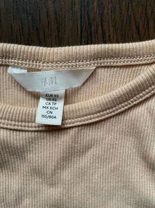 H&amp;M Ribbed Cropped Tank Top
