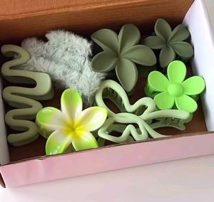 Cute Flower Hair Claw Clips Set