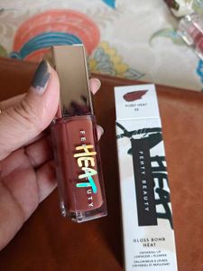 Fenty Beauty Gloss Bomb Heat - Fussy Hea