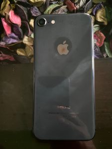 iPhone 8 4g iOS