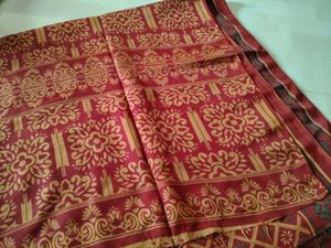 Maroon, Green &amp; Gold Oil Saree