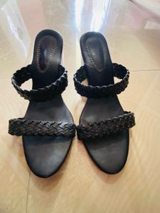 Stylish Black Braided Heels Sandals