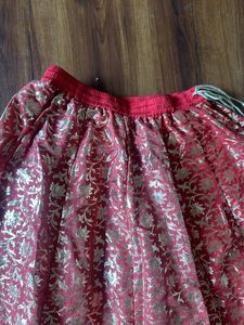 Lehanga Skirt in size 10-11 years