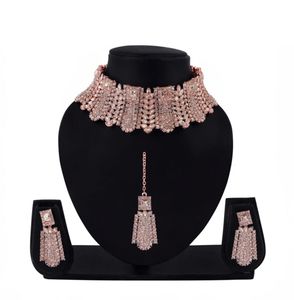 Exquisite Indian Kundan Necklace Set