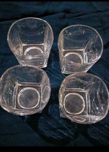 Set of 8 different Glass Mugs