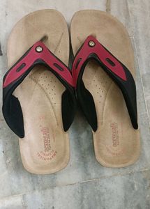 Comfortable Aerowalk Flip-Flops