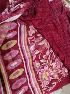 Beautiful Floral Print Saree