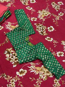 Elegant Silk Saree with zari border 💚 blouse